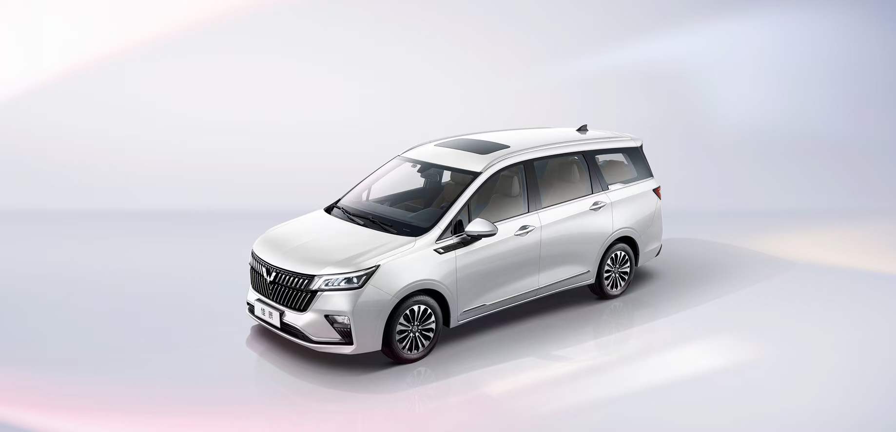 GM’s MPV Wuling Jiachen Revealed